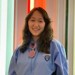 Meet your Posher, Claire